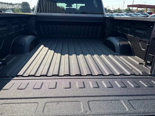 New 2026 Chevrolet Silverado 2500 Custom w/ Custom Value Package AWD/4WD image 4