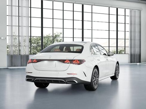 New 2027 Mercedes-Benz E 450 4MATIC Sedan image 23