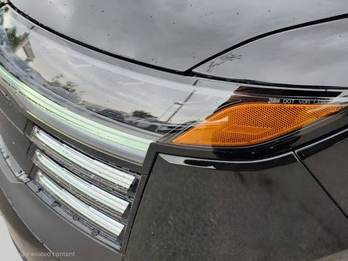 New 2026 Nissan Kicks SR FWD image 29