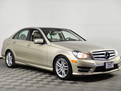 Used 2012 Mercedes-Benz C 300 Sport w/ Premium 1 Pkg image 7