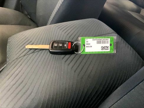 Used 2016 Honda Accord LX image 11