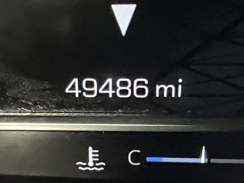 Used 2023 GMC Sierra 1500 Elevation image 32