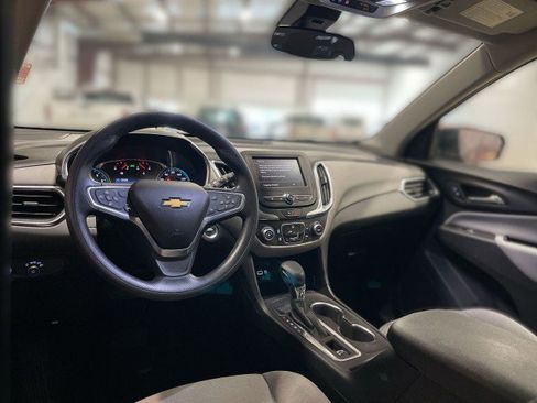 Used 2022 Chevrolet Equinox LT image 17