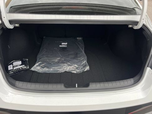 Certified 2026 Hyundai Elantra SEL Sport Premium FWD image 12