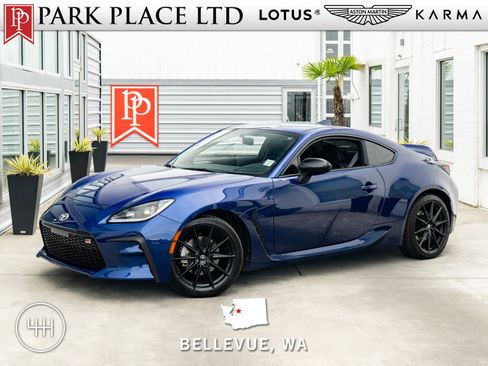 Used 2023 Toyota GR86 Premium w/ ALL Weather Mat Package (TMS) RWD image 1