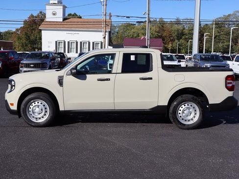 New 2025 Ford Maverick XL w/ Equipment Group 101A image 16