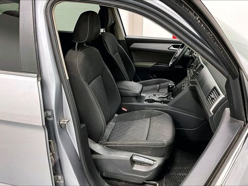Used 2021 Volkswagen Atlas S w/ MDO Package (Bench Seat) image 10
