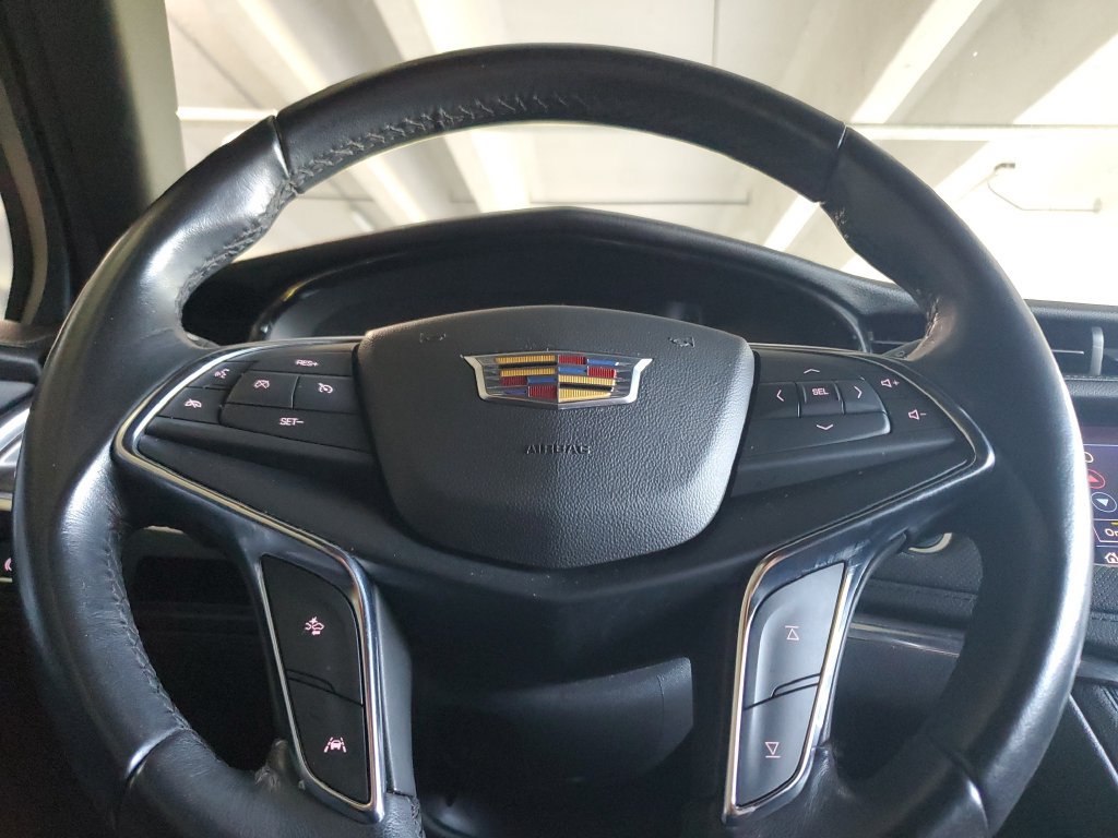 Used 2023 Cadillac XT5 Luxury FWD image 23
