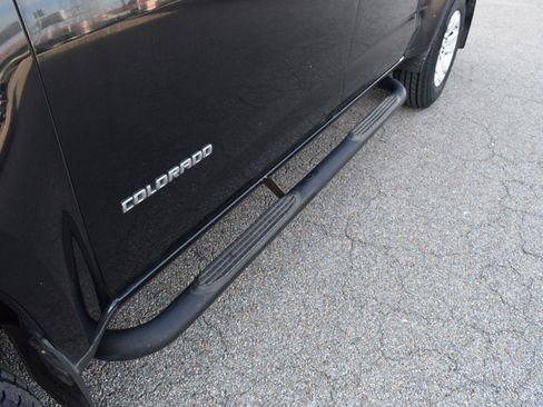Used 2019 Chevrolet Colorado LT RWD image 5