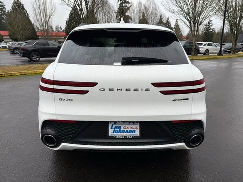 Used 2025 Genesis GV70 3.5T Sport w/ Sport Prestige Package AWD/4WD image 6