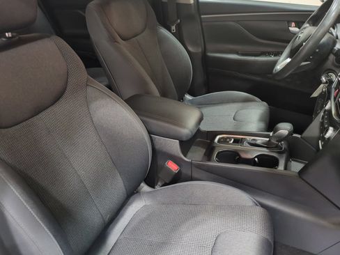 Used 2020 Hyundai Santa Fe SE FWD image 10