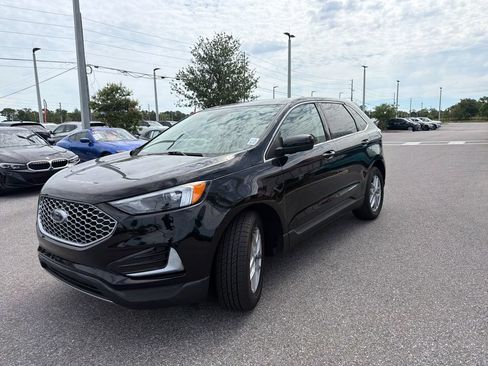 Used 2024 Ford Edge SEL AWD/4WD image 3