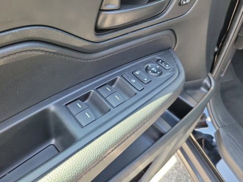 Certified 2023 Honda Odyssey EX-L image 9