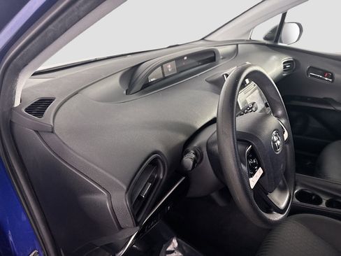 Used 2016 Toyota Prius Two image 23