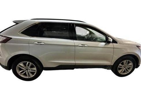 Used 2018 Ford Edge SEL w/ Equipment Group 201A AWD/4WD image 7