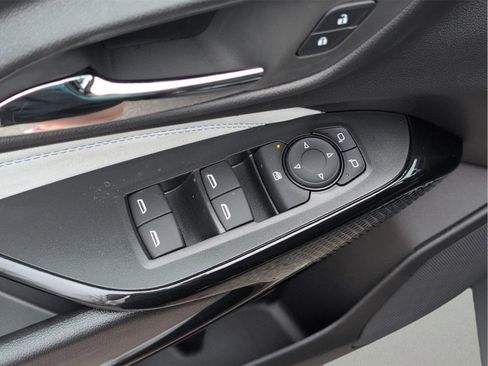 New 2026 Chevrolet Trax LT w/ Driver Confidence Package image 30