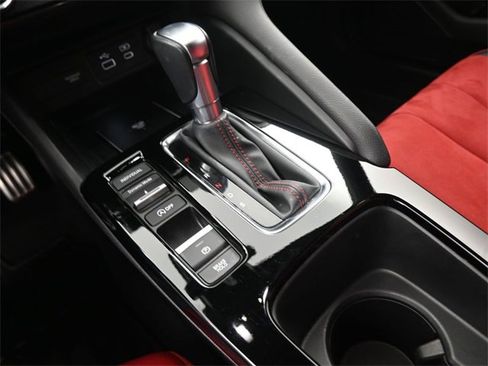 Used 2024 Acura Integra A-Spec image 9