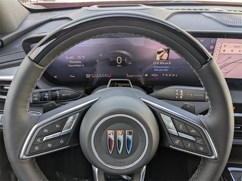 New 2026 Buick Enclave Avenir image 34