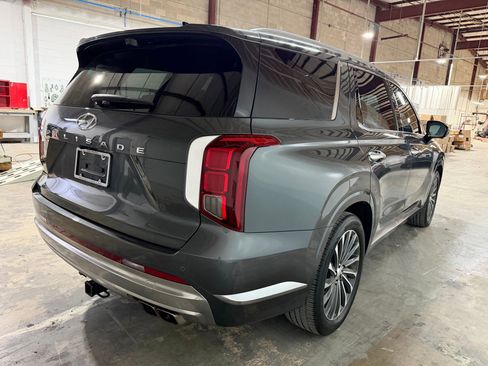 Used 2023 Hyundai Palisade Calligraphy FWD image 7