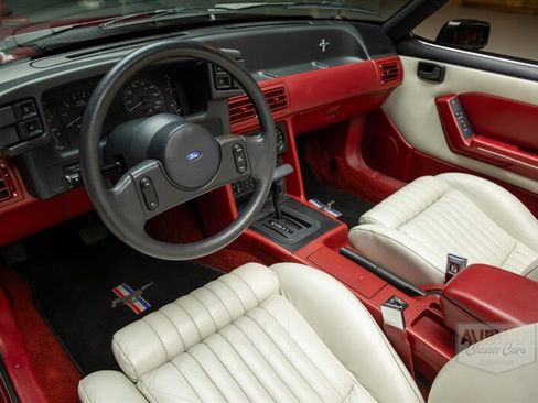 Used 1989 Ford Mustang GT RWD image 16