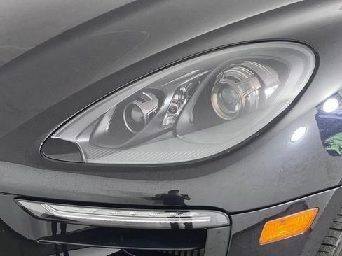 Certified 2018 Porsche Macan GTS AWD/4WD image 15