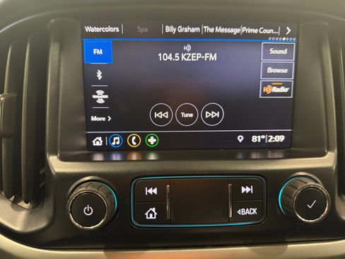 Used 2019 Chevrolet Colorado LT w/ LT Convenience Package RWD image 17