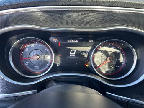 Used 2015 Dodge Charger SXT w/ AWD Premium Group image 15