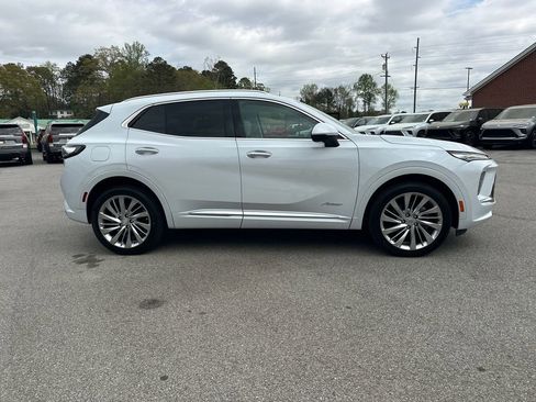 New 2026 Buick Envision Avenir image 5