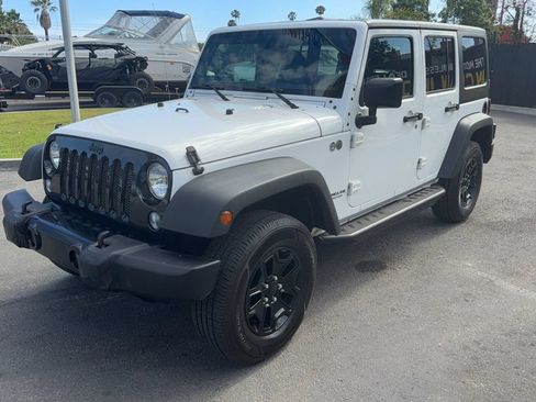 Used 2016 Jeep Wrangler Unlimited Sport AWD/4WD image 4