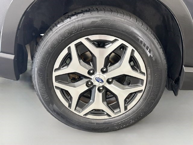 Used 2019 Subaru Forester Premium AWD/4WD image 32