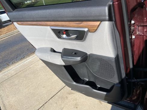 Used 2018 Honda CR-V EX image 51