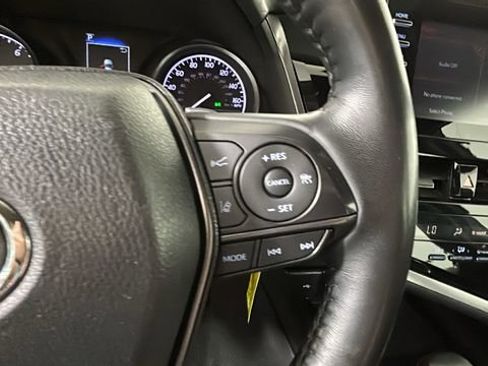 Used 2024 Toyota Camry SE FWD image 16