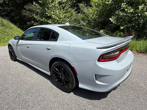 Used 2022 Dodge Charger GT w/ Plus Group RWD image 8
