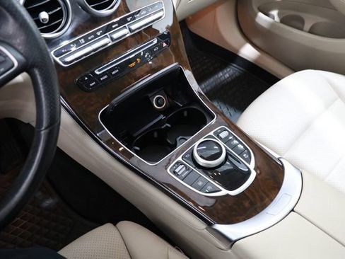 Used 2019 Mercedes-Benz GLC 300 4MATIC Coupe image 28