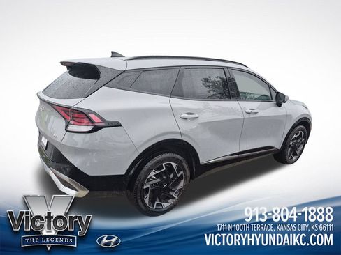 Used 2024 Kia Sportage SX AWD/4WD image 5