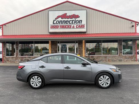 Used 2024 Nissan Sentra S FWD image 3