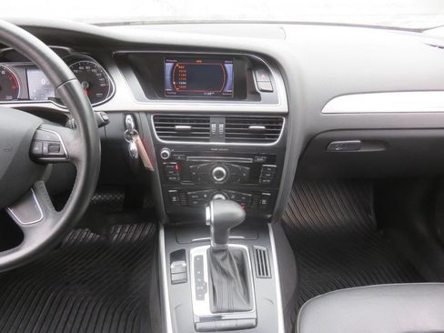 Used 2013 Audi A4 2.0T Premium w/ Convenience Pkg AWD/4WD image 16