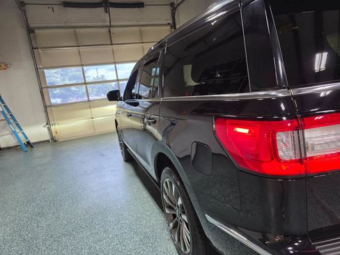 Used 2021 Lincoln Navigator Reserve w/ Luxury Package AWD/4WD image 10