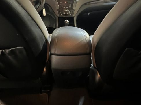 Used 2018 Hyundai Santa Fe Sport FWD image 22