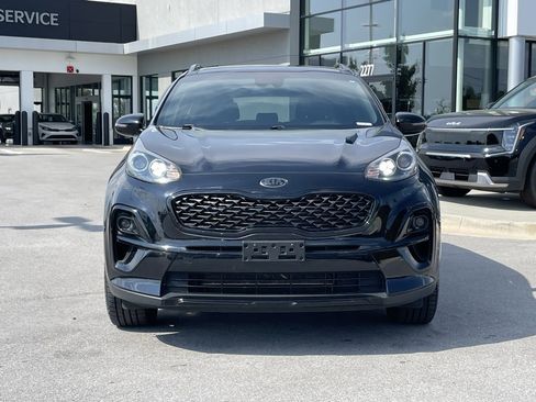 Certified 2022 Kia Sportage Nightfall Edition image 2