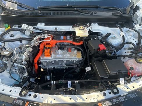 New 2026 Chevrolet Blazer EV LT image 34