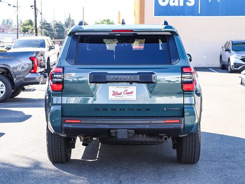 New 2025 Toyota 4Runner TRD Off-Road Premium image 11