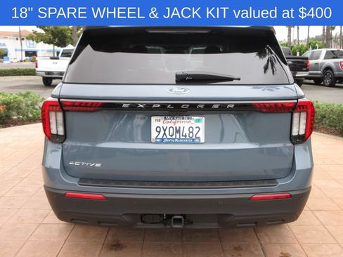 Used 2026 Ford Explorer Active RWD image 3