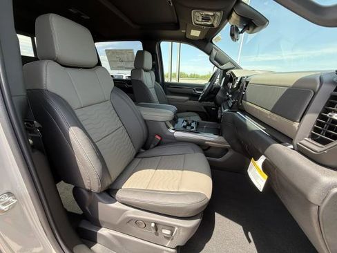 New 2026 Chevrolet Silverado 2500 ZR2 AWD/4WD image 42
