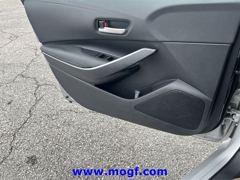 Used 2022 Toyota Corolla SE image 18