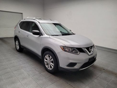 Used 2016 Nissan Rogue SV FWD image 13