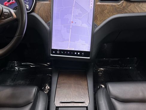 Used 2020 Tesla Model S AWD image 25