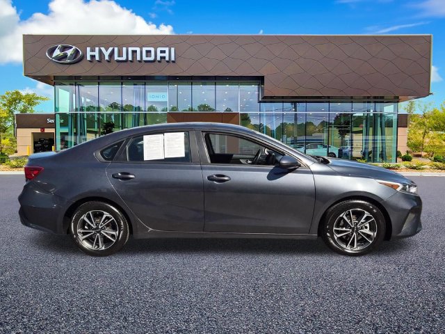 Used 2023 Kia Forte LXS FWD image 5