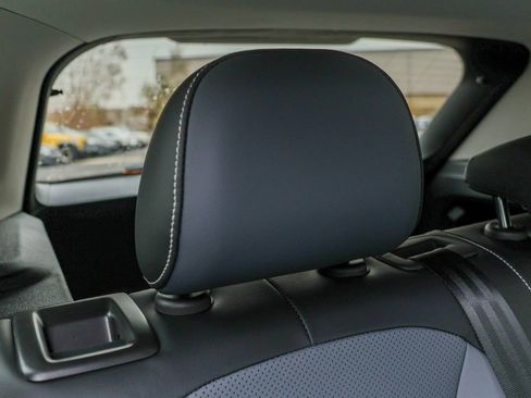 New 2026 Volkswagen Tiguan SE image 37