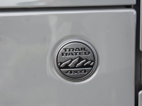 Used 2022 Jeep Wrangler Unlimited Sport AWD/4WD image 10